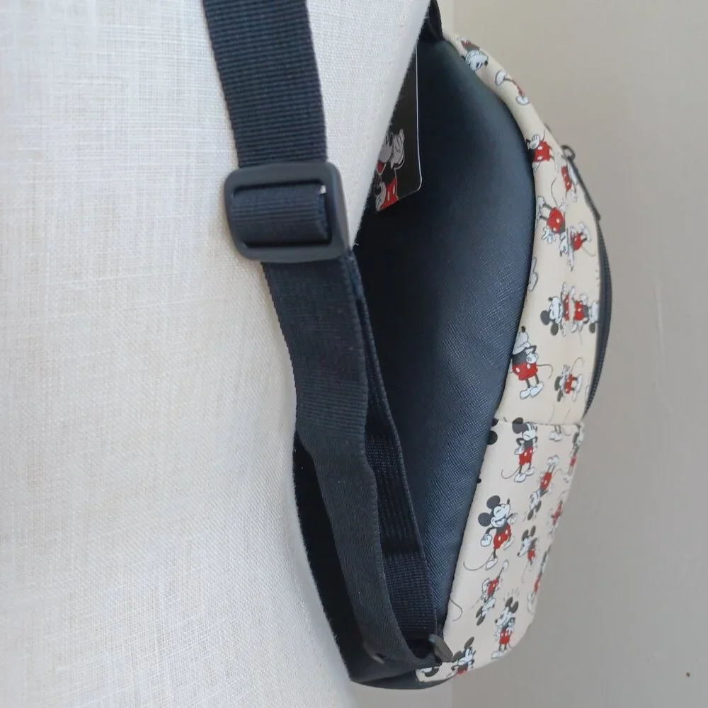 Disney Mickey Mouse Backpack BioWorld Cream Black‎ Red Mini Bag NEW